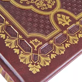 Книга в кожаном переплете "Сказки Пушкина. Живопись палеха"